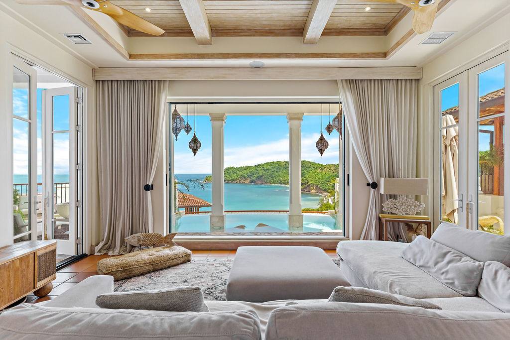 Villa Santorini